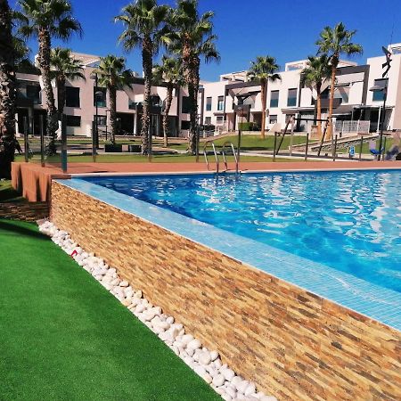 Bright Bungalow Oasis Beach La Zenia Orihuela Exterior photo